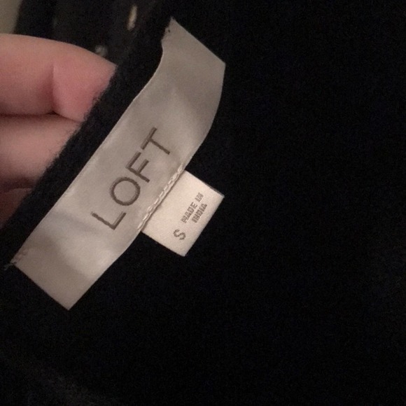 Loft black & gold polkadot sweater cutout small - Picture 9 of 9